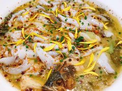 -江渔儿酸菜鱼(奥园广场金发购物中心店)