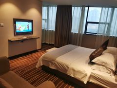 -怡华威斯达酒店(重庆医科大学附属儿童医院店)