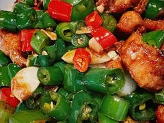 双椒小炒鸡-披云云小馆·味道江湖(姚家园万象汇店)
