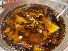 -鑫巴蜀小镇 · 水煮鱼专研店(玉桥店)