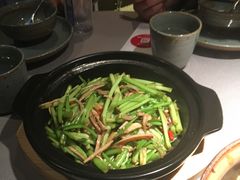 -青年公社烤鸭(滨湖银泰店)