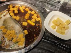 成都牛油麻辣鸳鸯锅-天都火锅酒楼(虹梅南路店)