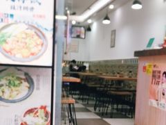-万煲旺·香港老传承煲仔饭·猪杂汤(客村店)