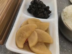 -豚妈妈汤饭·部队锅(南京东路店)