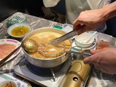 -禄婶鸡煲·打边炉