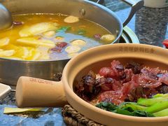 -一席地·本地鸡窝·杭帮鸡火锅(萧山银隆百货店)