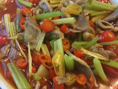 -独一佳老胡湘菜馆(矿山路店)
