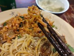 -方铲铲·成都板凳面(滨江银泰店)