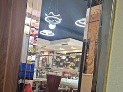 -老码头黑皮肘子锅包肉(赣水路店)