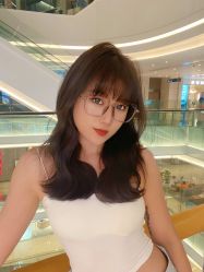 -HAIR CORNER