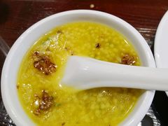 小米粥-王村姑老土炕莜面村(桥东店)