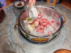 -娜仁图雅蒙古美食村(33小镇店)