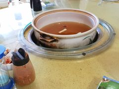 -东巴谷野生菌火锅餐厅