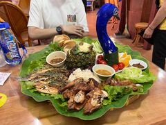 -沐毫傣泐云南菜孔雀宴•手抓饭傣味烧烤(曼听公园店)