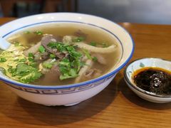 牛杂粉丝汤-鑫震源·苏式大虾生煎(山塘街店)