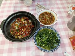 -三只鸟本地特色菜馆(上饶总店)