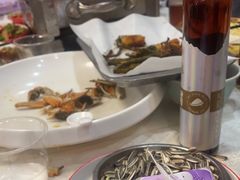 -海盗船. 龙虾烧烤. 酒馆
