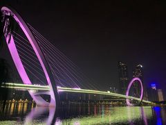 -南京眼步行桥
