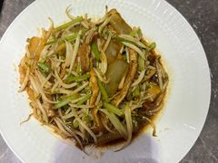 -闫府私房菜·老字号(恒隆店)