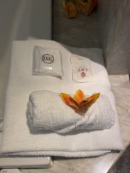 -禾颜社·精致美容