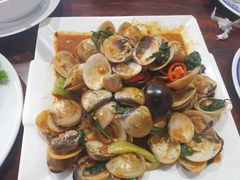-Dang restaurant (patong phuket)
