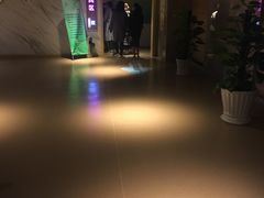 通往女宾区-巴斯漫温泉汗蒸馆(贡湖大道店)