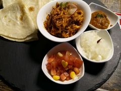 -HIGH FIVE哈福手工汉堡(桂林路店)