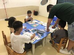 -爱乐梵国际儿童教育中心(古美店)