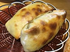 新疆烤包子-新疆伏拉沃餐厅(白龙南路店)