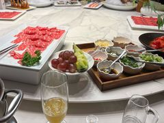 -璞御·海鲜·雪花牛肉局(宾水西道店)