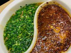 鸳鸯水煮牛肉-成都吃客(九眼桥店)