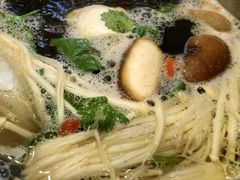 -名都晓荷塘主题火锅(春光路店)
