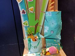 -星巴克(广州南站A18检票口楼上)