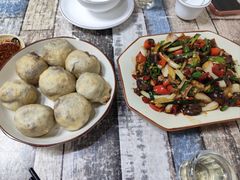 芋泥油渣酿豆腐-南雄雄州土菜餐厅(粤北大厦店)