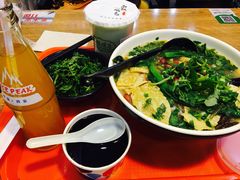 -螺小胖柳州螺蛳粉(钟楼总店)