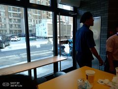 -麦当劳(燕顺路店)
