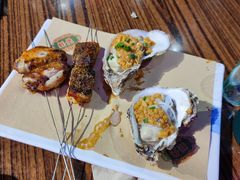 -蚝堡海鲜·威海菜·海肠捞饭·烧烤·亚洲吃蚝公司(幸福门店)