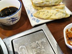 -亿诣蝎府炸酱面羊蝎子火锅(酷车小镇店)