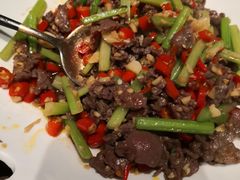 小炒黄牛肉-佬麻雀·新湘菜(珠海金发购物中心店)