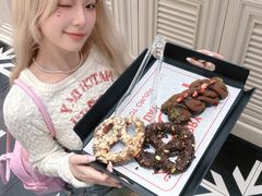 -HOT CRUSH趁热集合·现烤面包(环球港店)