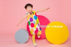 -小鬼当佳儿童摄影(河北保定店)