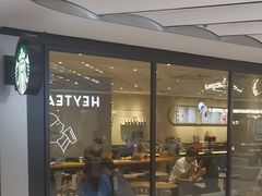 -星巴克臻选(北京银泰店)