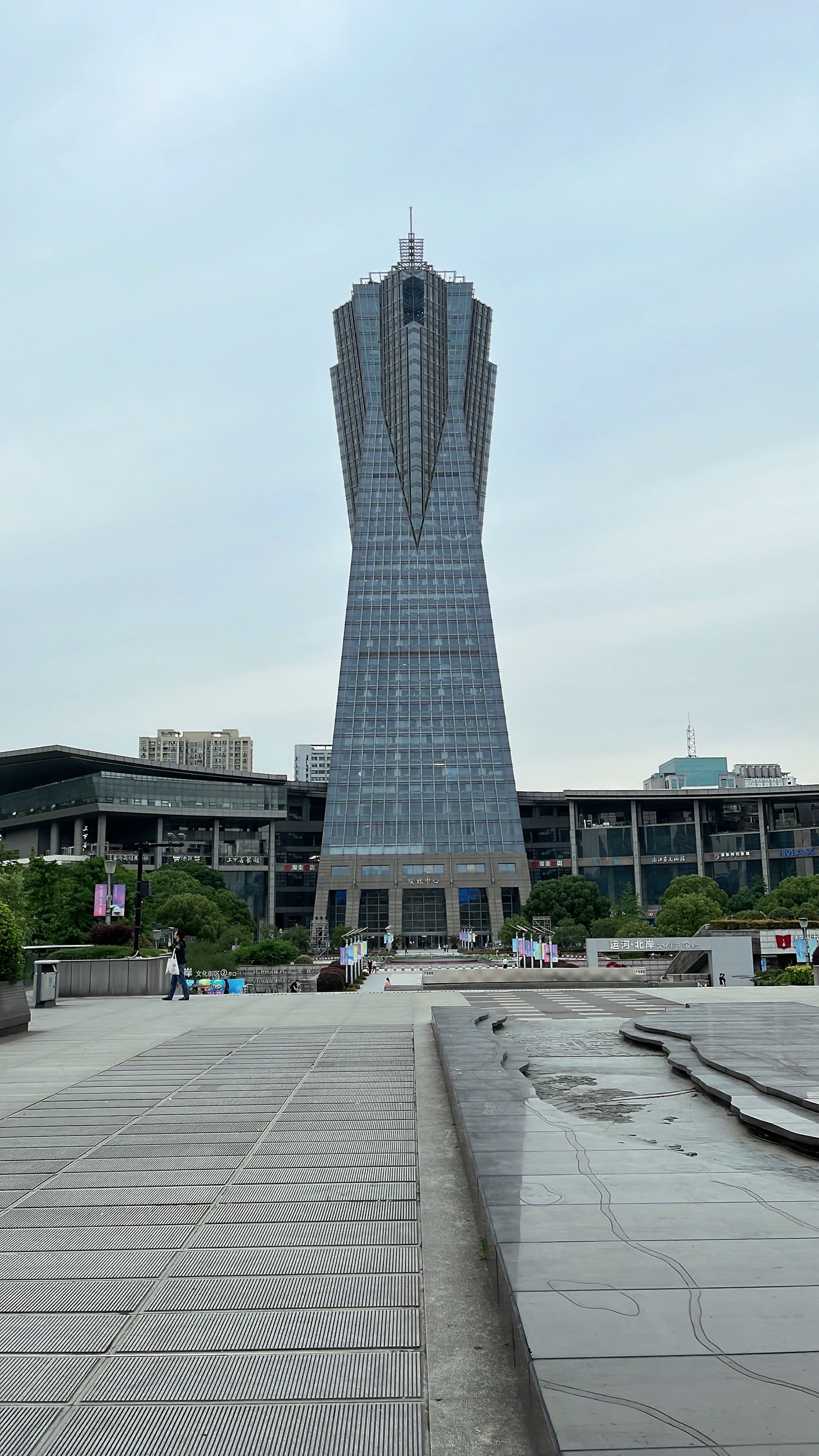 西湖区莲花广场图片