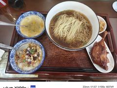 -百年老字号·观振兴蟹黄面·三虾面·苏式面(观前街富仁坊巷店)