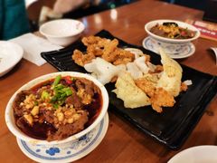 -炉小二铜锅牛蛙•川湘菜(三里屯店)