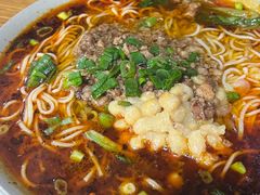 -丁丁猫重庆小面(徐州路店)