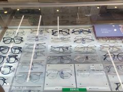 -明月眼镜(三坝店)