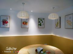 -邻家小馆(银都店)