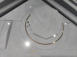 -VE DIAMOND·天然&培育钻石定制