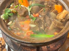 -阿润打边炉·鲜切鸡煲(华漕店)
